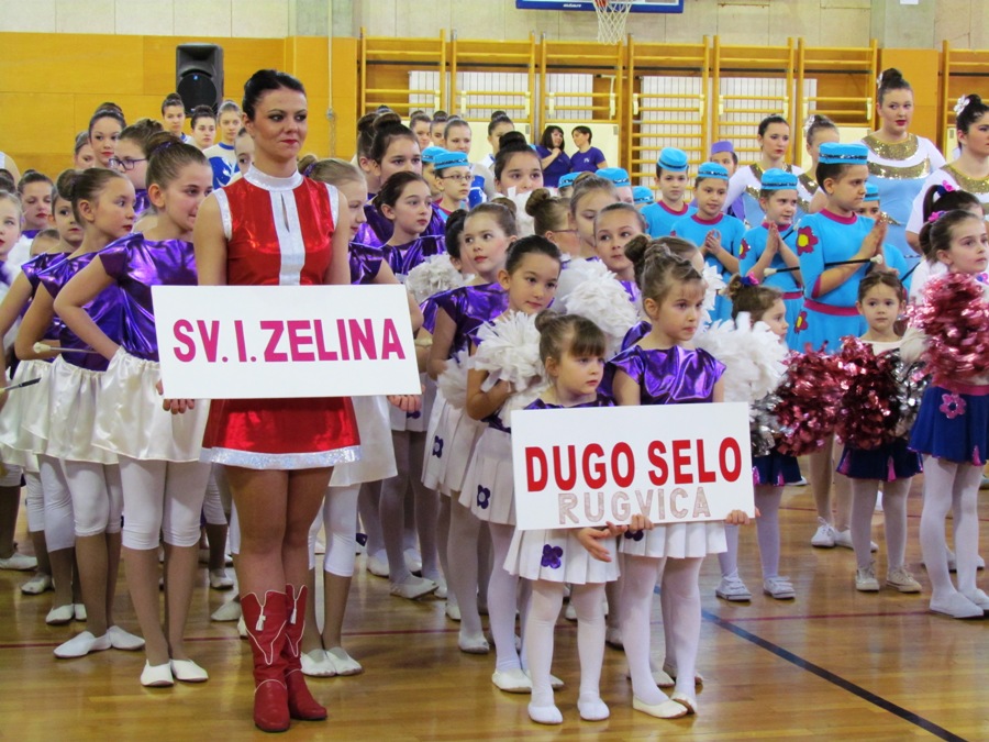 Dugoselske mažoretkinje