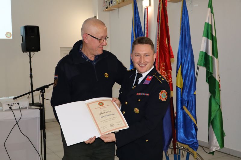 1000082041 1000082041