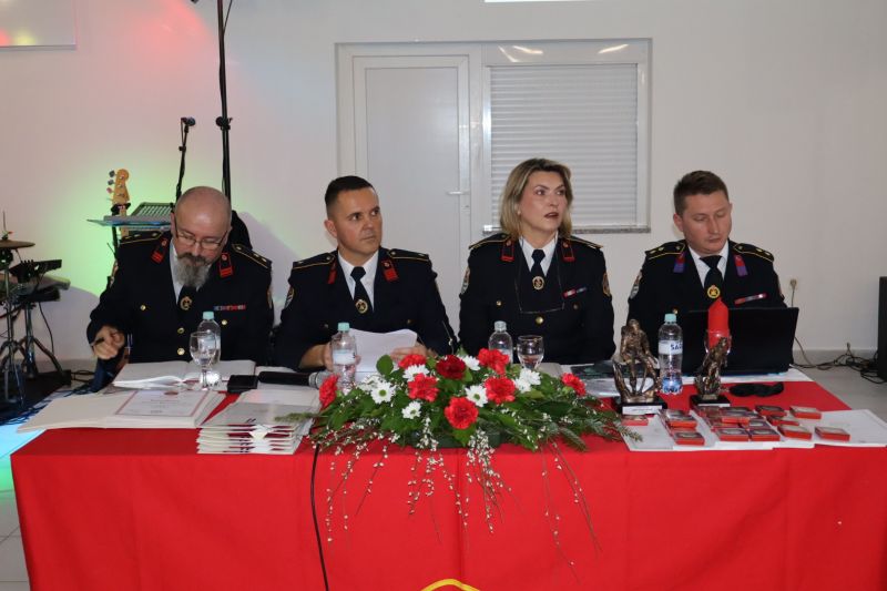 1000082070 1000082070